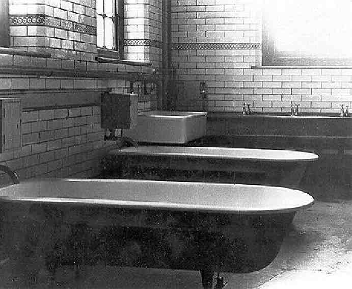 Bathroom Ward 4